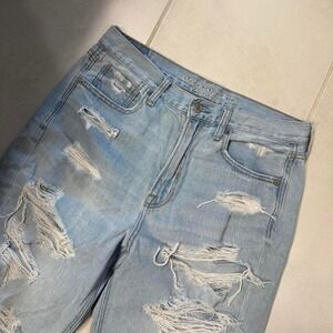 American Eagle Light Wash Distressed Jeans – Women's Size 8 – Ripped Denim